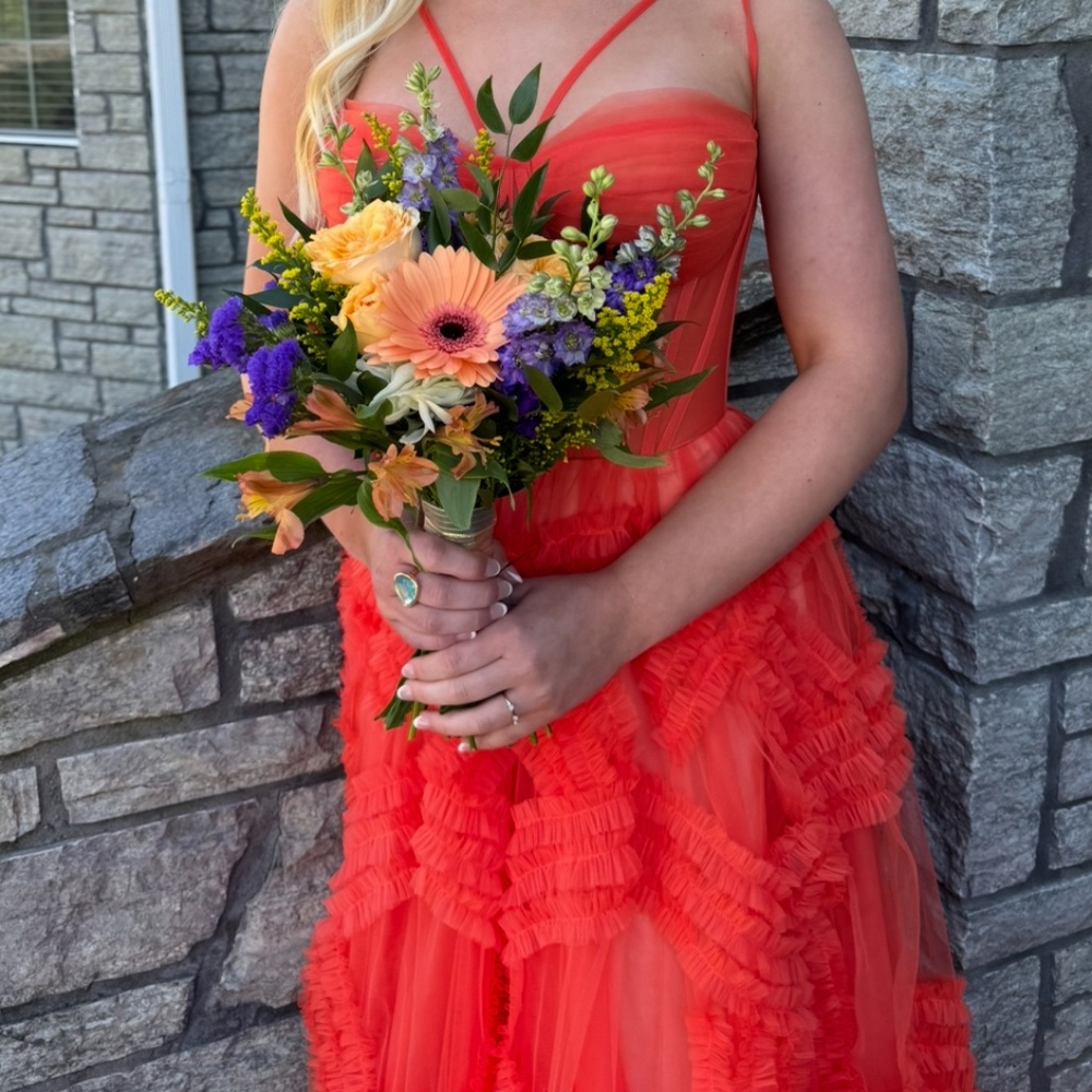 Elegant Orange Maxi Dress with Sheer Corset Bodice - Picture 9 of 10
